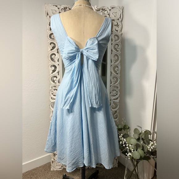 Apricity Emma dress - Picture 4 of 13